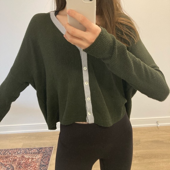 Urban Outfitters Knit Cardigan - Picture 3 of 3